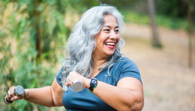 the-best-workouts-for-longevity-&-how-often-to-do-them,-from-an-md