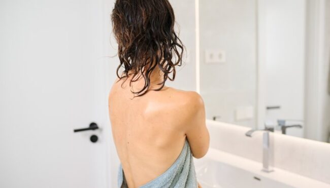 i’m-a-derm-&-skin-cancer-survivor:-3-things-i-wish-i-knew-in-my-20s