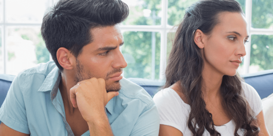 alarm-bells-ringing?-19-early-warning-signs-you-dating-a-possessive-man alarm-bells-ringing?-19-early-warning-signs-you-dating-a-possessive-man