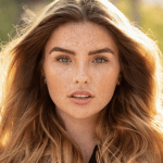 Are You a Head-Turner? 13 Indicators of Conventional Attractiveness You May Overlook are-you-a-head-turner?-13-indicators-of-conventional-attractiveness-you-may-overlook