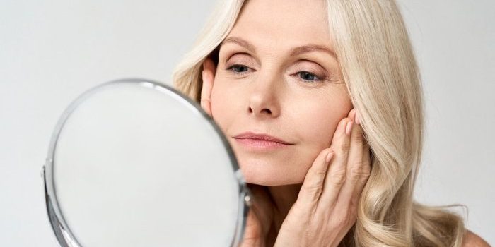 if-you-keep-waking-up-with-a-puffy-face,-this-could-be-why if-you-keep-waking-up-with-a-puffy-face,-this-could-be-why