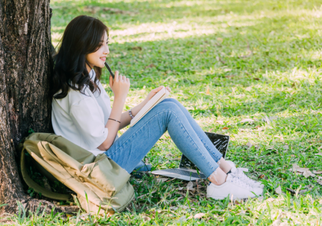 have-a-secret-crush?-27-sweet-love-poems-guaranteed-to-win-their-heart