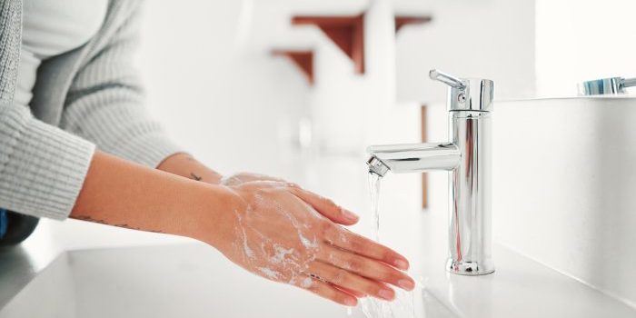 users-say-they-use-this-product-multiple-times-a-day-for-softer-hands users-say-they-use-this-product-multiple-times-a-day-for-softer-hands