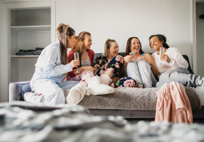 201-fun-girls-night-questions-guaranteed-to-spark-great-conversation-and-lots-of-laughs