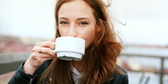 this-habit-triggers-dry,-chapped-lips-&-most-people-do-it-every-morning this-habit-triggers-dry,-chapped-lips-&-most-people-do-it-every-morning