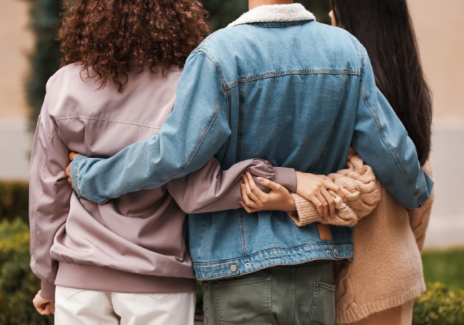 understanding-feminine-fluidity-with-these-19-signs-you-may-be-bisexual