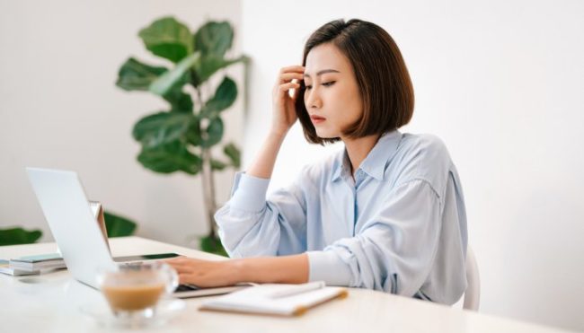 sitting-for-this-many-hours-a-day-could-increase-your-dementia-risk