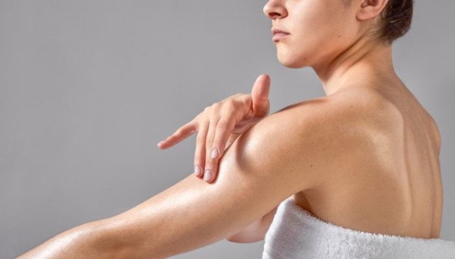 this-dry-body-oil-is-the-secret-to-soft,-firm-skin-reviewers-say this-dry-body-oil-is-the-secret-to-soft,-firm-skin-reviewers-say