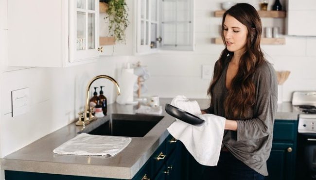 i’m-an-environmental-toxin-expert:-6-types-of-pans-i’d-never-cook-with i’m-an-environmental-toxin-expert:-6-types-of-pans-i’d-never-cook-with