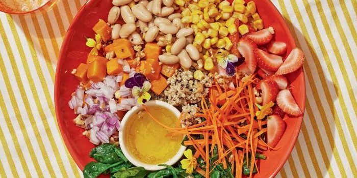 need-a-quick-&-balanced-lunch?-try-this-white-bean-&-squash-grain-bowl