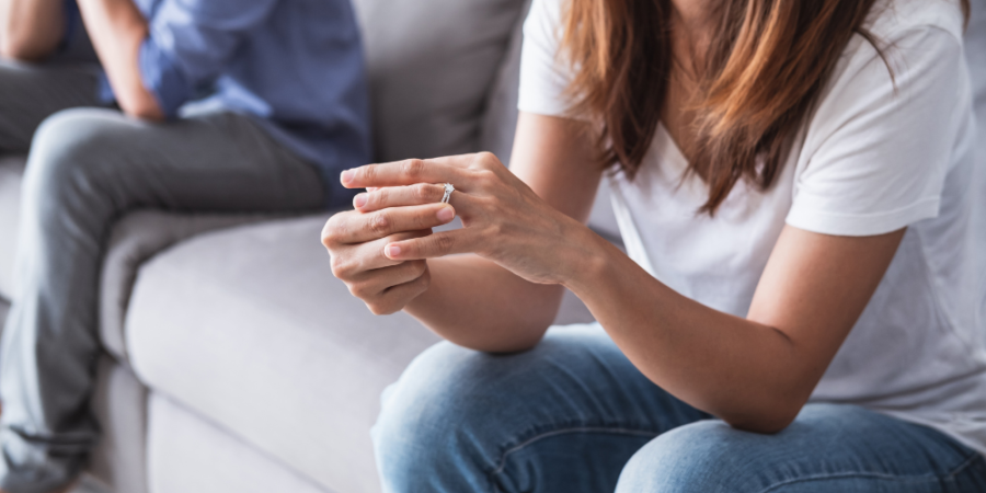 17-ways-to-know-when-enough-is-enough-in-a-troubled-relationship