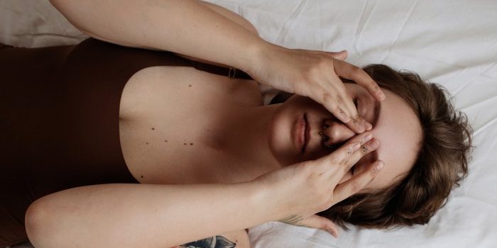 the-secret-to-feeling-less-awful-after-a-night-of-poor-sleep