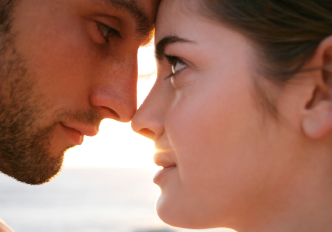 are-things-getting-serious?-21-signs-your-casual-relationship-is-becoming-a-real-romance