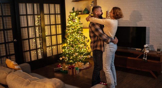 make-this-holiday-season-sexy make-this-holiday-season-sexy