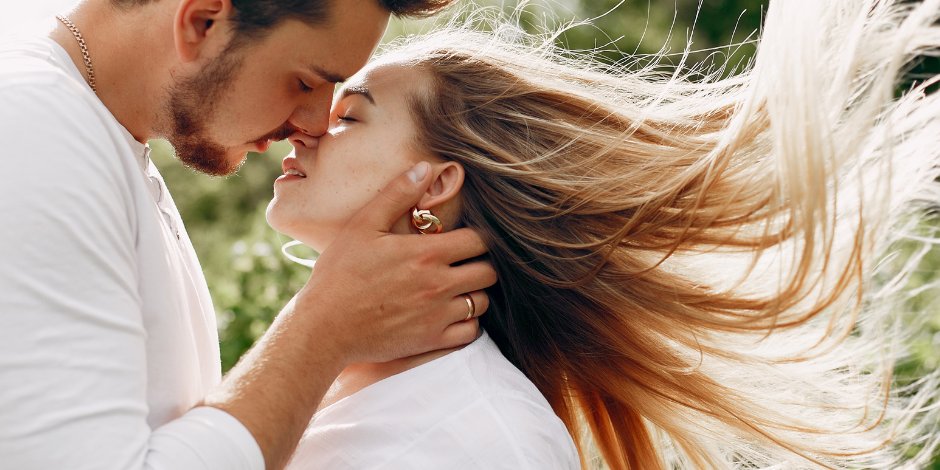 15-undeniable-signs-the-kiss-meant-something-to-him 15-undeniable-signs-the-kiss-meant-something-to-him
