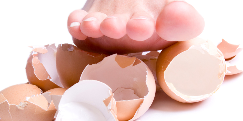 are-you-tiptoeing-through-love?-21-signs-you’re-walking-on-eggshells-in-your-relationship are-you-tiptoeing-through-love?-21-signs-you’re-walking-on-eggshells-in-your-relationship