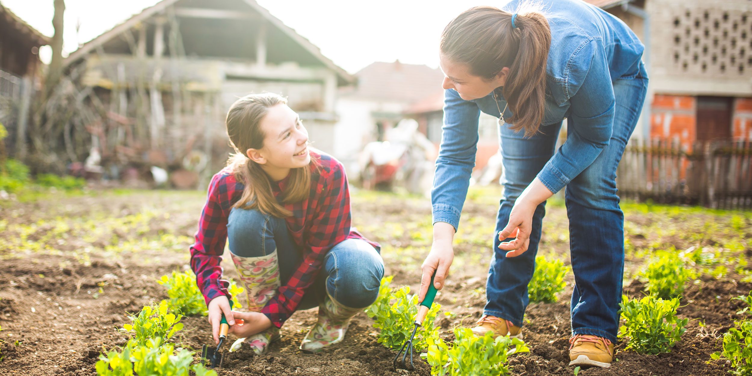 mindful-parenting:-how-to-raise-kind-and-conscious-teens mindful-parenting:-how-to-raise-kind-and-conscious-teens