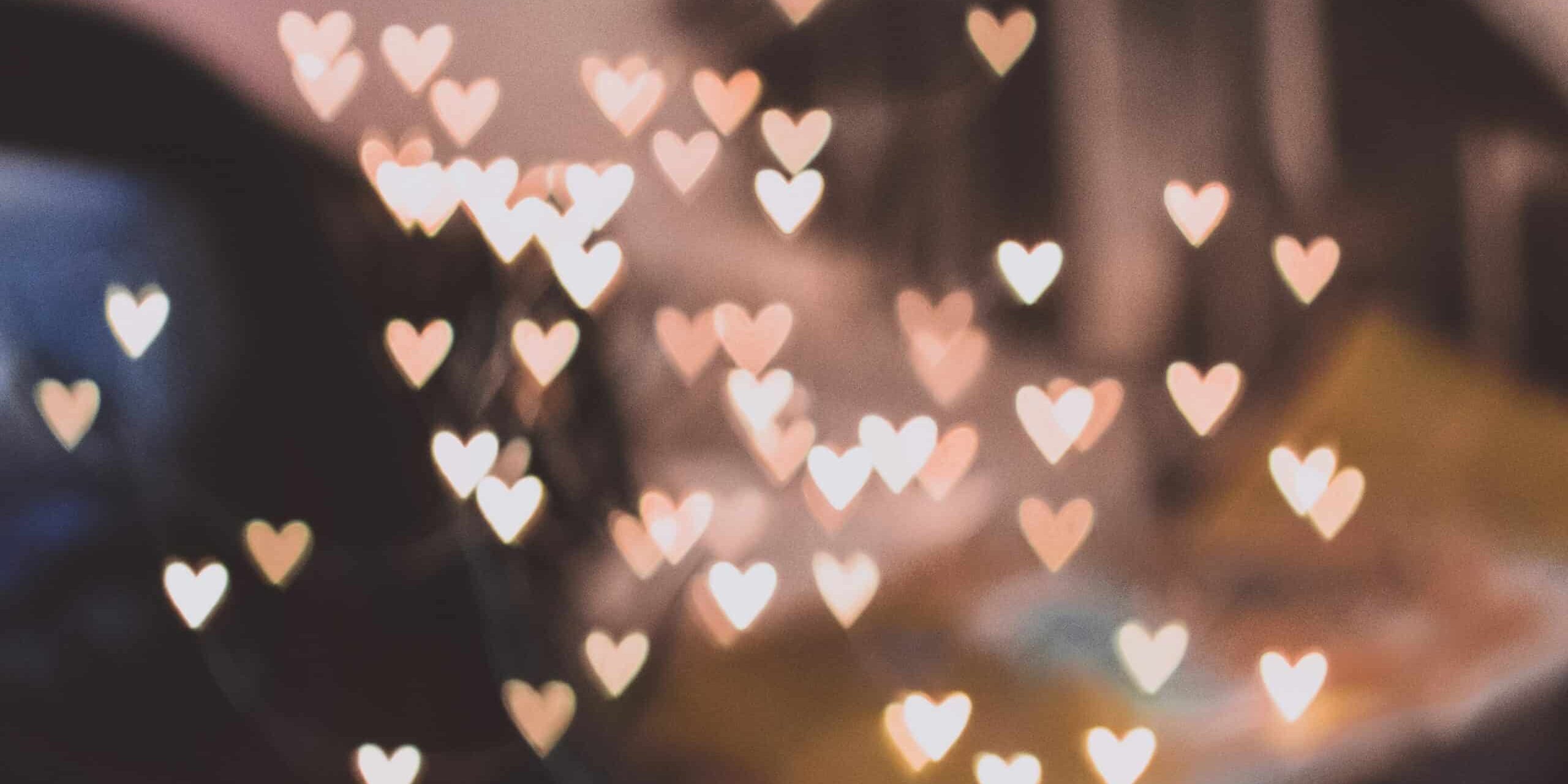 love-bombing:-how-to-recognize-and-stop-emotional-manipulation love-bombing:-how-to-recognize-and-stop-emotional-manipulation
