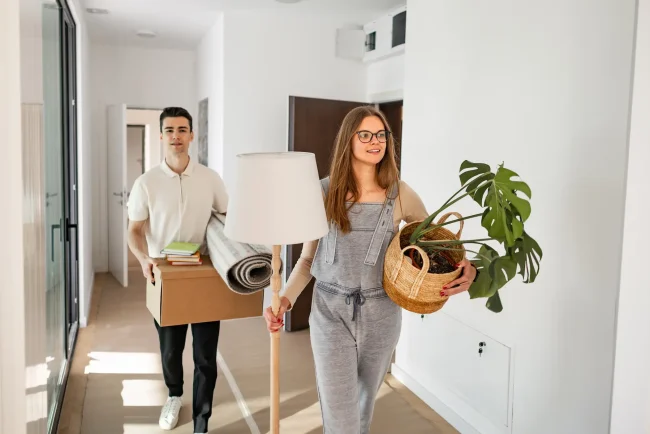 20-essential-questions-to-ask-before-moving-in-together