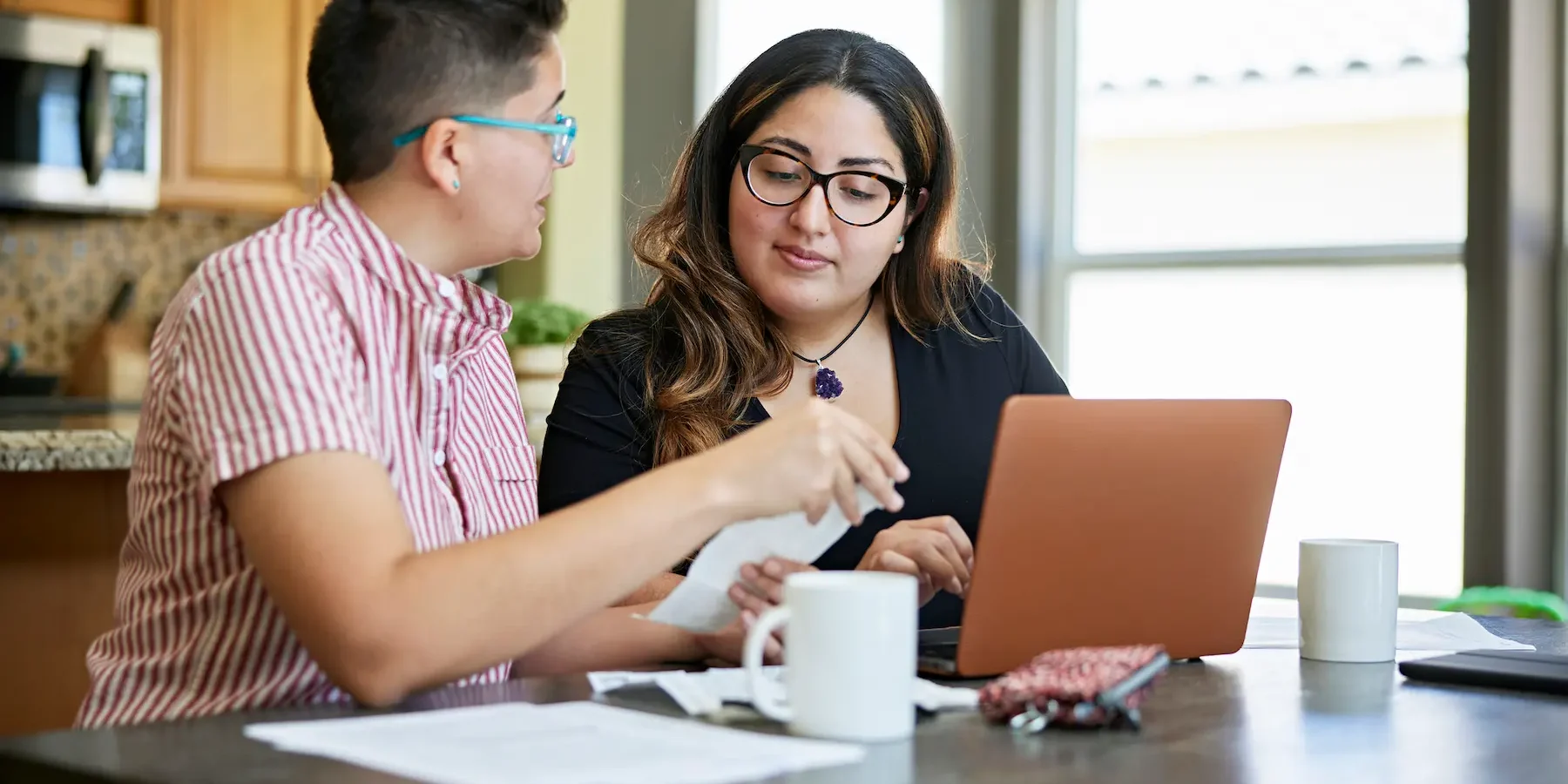 combining-finances-and-responsibilities:-a-complete-guide-for-couples-merging-their-lives