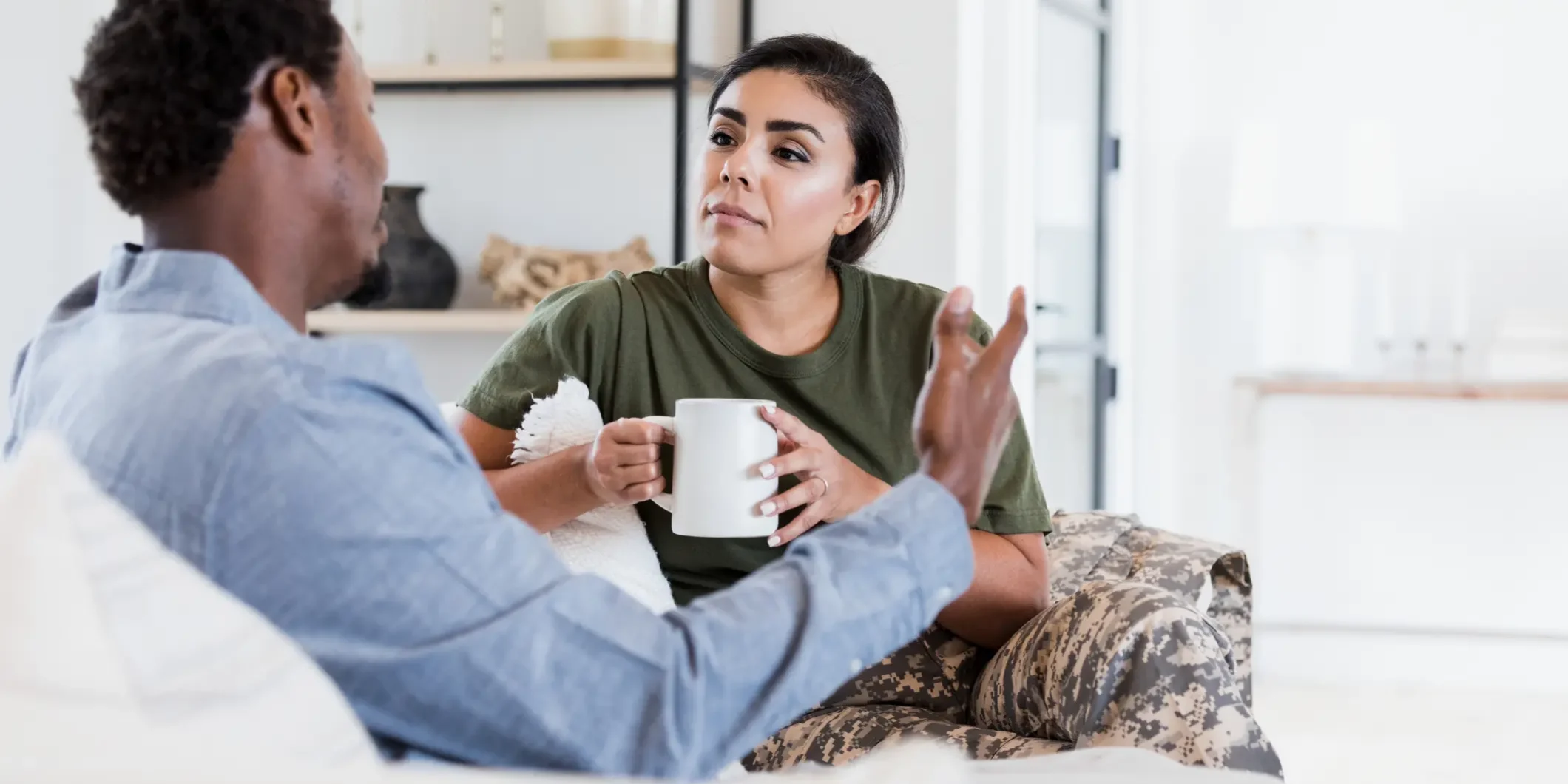 effective-communication-in-a-relationship:-5-ways-to-communicate-better